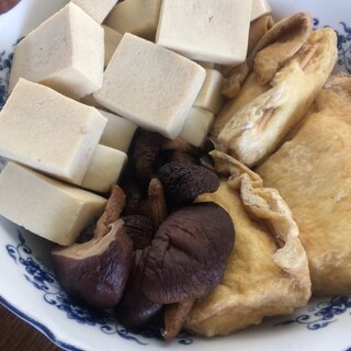 干し椎茸と高野豆腐の煮物